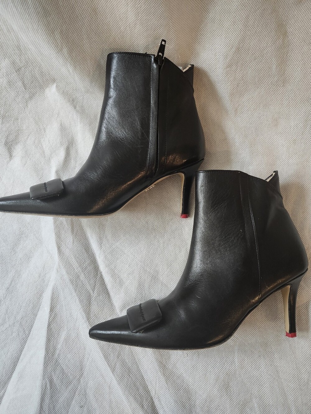 Beautiisoles By Robyn Shreiber Anastasia Black Leather Pointed-Toe Ankle Boots